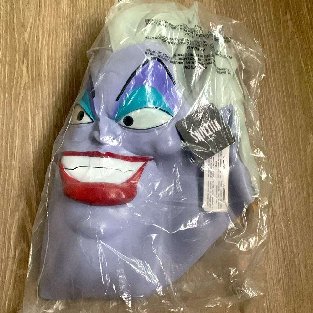 Disney Villains Ursula adult Mask